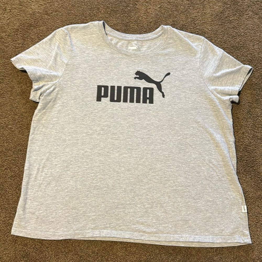 Puma Size XL T-shirt